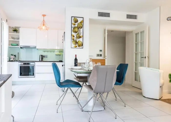 Rez-de-jardin Palm Beach, Piscine, Plages A Pied - Rez-de-jardin Palm Beach, Piscine, Plages A Pied Mae-1753 *