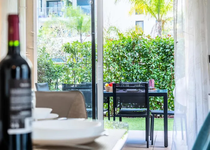 Rez-de-jardin Palm Beach, Piscine, Plages A Pied - Rez-de-jardin Palm Beach, Piscine, Plages A Pied Mae-1753 *