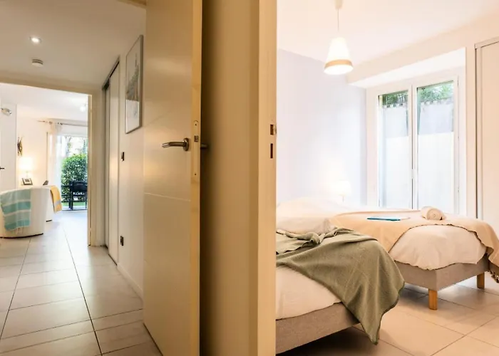 Rez-de-jardin Palm Beach, Piscine, Plages A Pied - Rez-de-jardin Palm Beach, Piscine, Plages A Pied Mae-1753 *